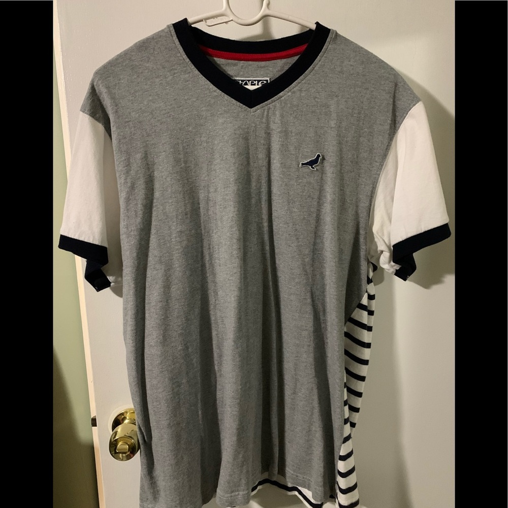 Staple V Neck T Shirt size Large